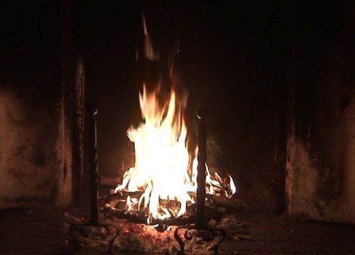 Fuoco nel camino della Tiz